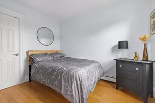 20 Village St, Somerville, MA 02143 - Photo 9