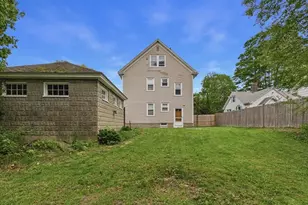 21 Whitehill St, Taunton, MA 02780 - Photo 7
