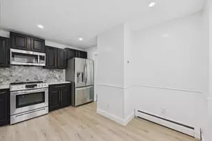 21 Whitehill St, Taunton, MA 02780 - Photo 13