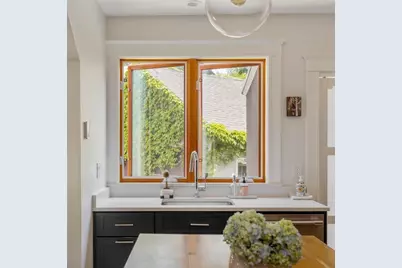 18 Southbourne Rd, Boston, MA 02130 - Photo 17