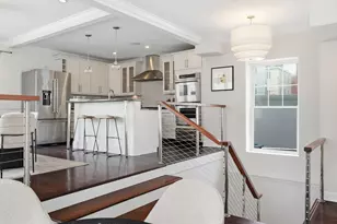 155 W 9th St, Boston, MA 02127 - Photo 9