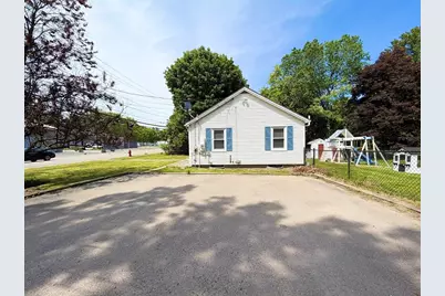124 Central Ave, Ayer, MA 01432 - Photo 11