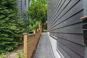 156 Albion St, Somerville, MA 02144 - Photo 21