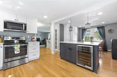19 Burt Rd, Wilmington, MA 01887 - Photo 9
