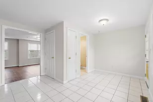 417 Hildreth St, Lowell, MA 01850 - Photo 13