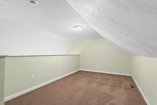 417 Hildreth St, Lowell, MA 01850 - Photo 21