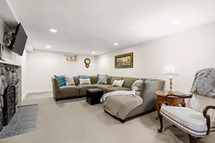 27 Park Cir, Arlington, MA 02476 - Photo 31