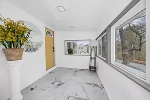 36 Whittier Rd, Haverhill, MA 01830 - Photo 3