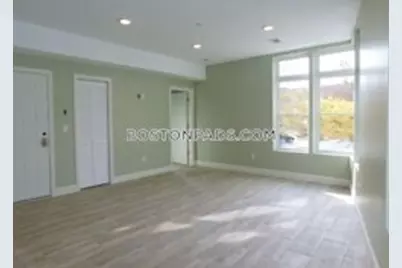 10 Roxbury #5, Boston, MA 02119 - Photo 7