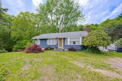 1093 Wachusett St, Holden, MA 01522 - Photo 3