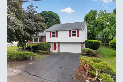 4 Apache Trail, Medford, MA 02155 - Photo 1