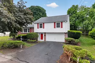 4 Apache Trail, Medford, MA 02155 - Photo 1
