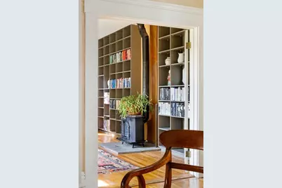 9 Orchard Street, Cambridge, MA 02140 - Photo 15