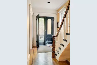 9 Orchard Street, Cambridge, MA 02140 - Photo 3