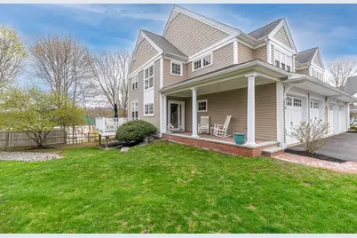 6 Essex Road #8, Ipswich, MA 01938 - Photo 1