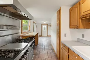 17 Pigeon Hill St, Rockport, MA 01966 - Photo 13