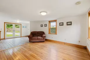 17 Pigeon Hill St, Rockport, MA 01966 - Photo 7