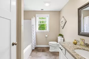 125 Winslow Wy, Swansea, MA 02777 - Photo 27