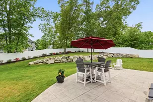 125 Winslow Wy, Swansea, MA 02777 - Photo 37