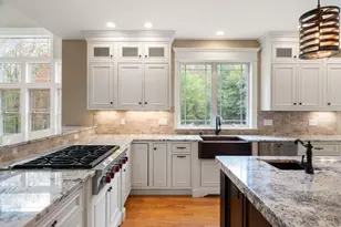 7 Metcalf Ln, Southborough, MA 01772 - Photo 13