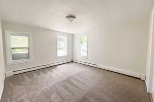 361 Tremont St, Taunton, MA 02780 - Photo 7