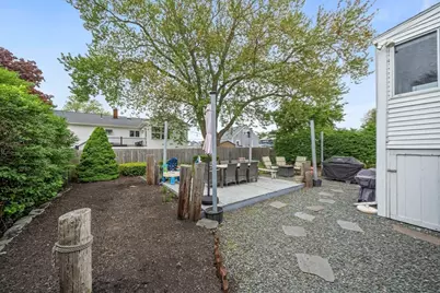 15 D St, Hull, MA 02045 - Photo 23