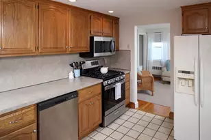 84 Newport Rd, Hull, MA 02045 - Photo 13