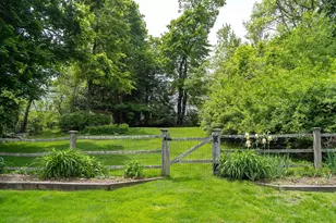 56 Bennington St, Newton, MA 02458 - Photo 23