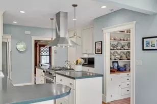56 Bennington St, Newton, MA 02458 - Photo 9