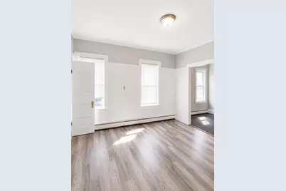 257 Tinkham St #1East, New Bedford, MA 02746 - Photo 3