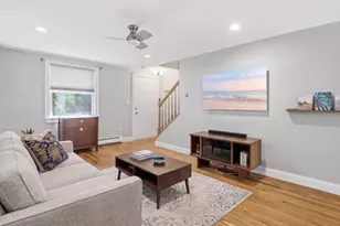 24 R High St, Rockport, MA 01966 - Photo 5