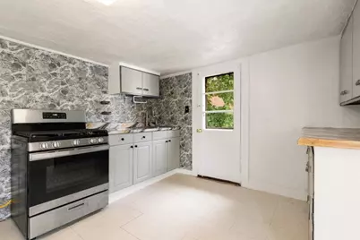 6 Minot St, Stoneham, MA 02180 - Photo 29