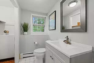 5 Ivanhoe Dr, Lynnfield, MA 01940 - Photo 25