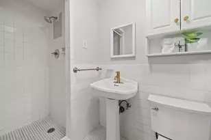 5 Ivanhoe Dr, Lynnfield, MA 01940 - Photo 21