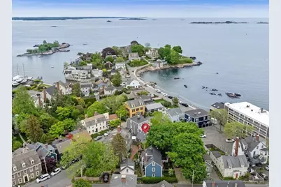 31 Franklin St, Marblehead, MA 01945 - Photo 1