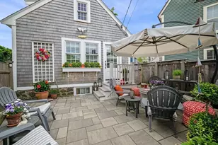 31 Franklin St, Marblehead, MA 01945 - Photo 33
