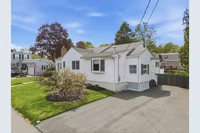 7 Beebe Lane, Wakefield, MA 01880 - Photo 3