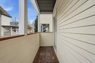 233 Lowell St, Waltham, MA 02453 - Photo 19