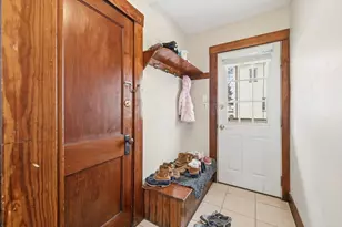 233 Lowell St, Waltham, MA 02453 - Photo 17