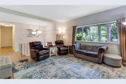 15 Conestoga Rd, Lexington, MA 02421 - Photo 3