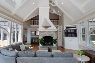 435 Main St, Amesbury, MA 01913 - Photo 9