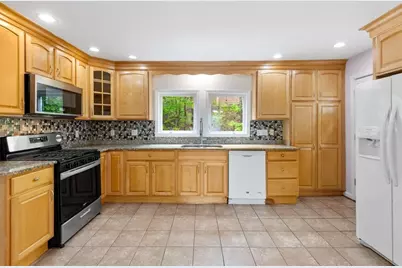 1 Newport Ave, Medford, MA 02155 - Photo 9