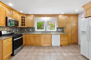 1 Newport Ave, Medford, MA 02155 - Photo 9