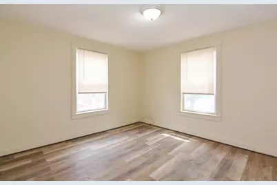 10 Essex Ct, Lynn, MA 01902 - Photo 31