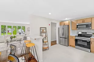 214 Pike Ave, Attleboro, MA 02703 - Photo 9