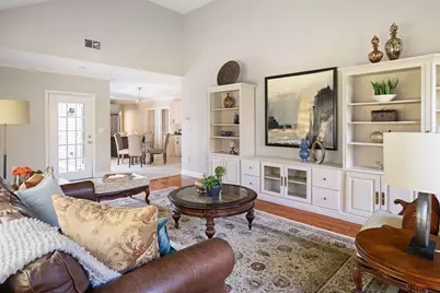 11 Rose Farm Ln, Woburn, MA 01801 - Photo 17