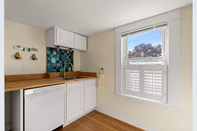 2 Mount Pleasant St #4, Rockport, MA 01966 - Photo 15