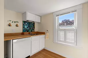 2 Mount Pleasant St, Rockport, MA 01966 - Photo 15