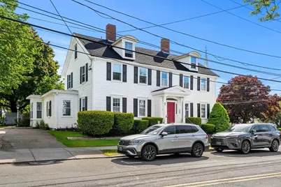 2 Mount Pleasant St #4, Rockport, MA 01966 - Photo 1