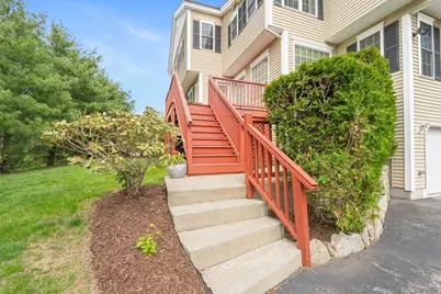 4 Paul Revere Path #4, Hopkinton, MA 01748 - Photo 3